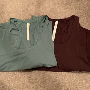 Lululemon teal & egg plant purple tank top